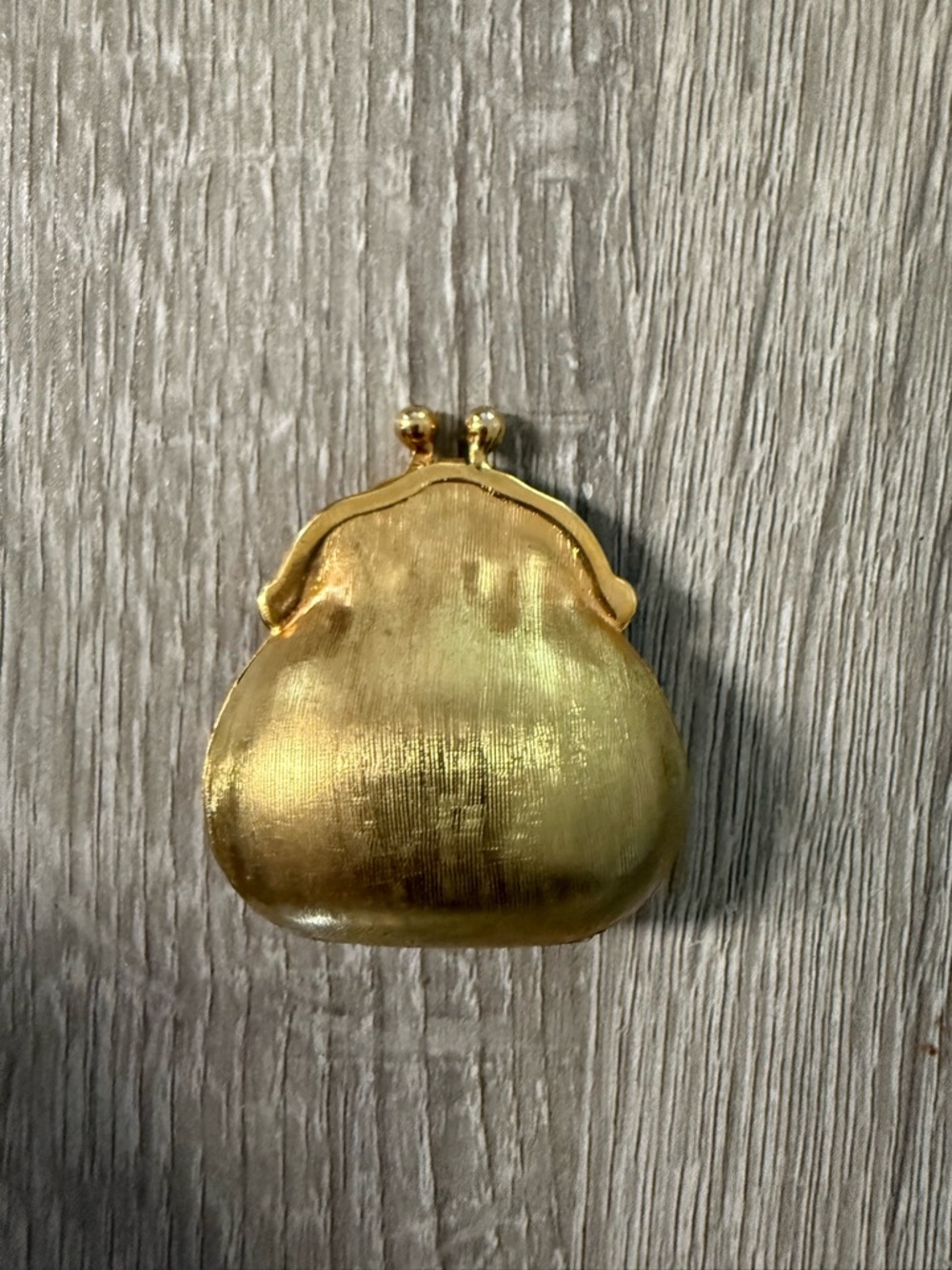Gold Metallic Kiss-Lock Coin Purse - Women's Accessory